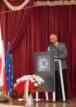 Zdjęcie przedstawia Komendanta Powiatowego Policji w Kościanie insp. Andrzeja Zakrzewskiego.