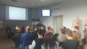 Uczestnicy debaty społecznej w czasie wykładu Dyrektora Muzeum Regionalnego w Kościanie.